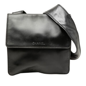 Pre-Loved Chanel Lambskin Logo Messenger Bag